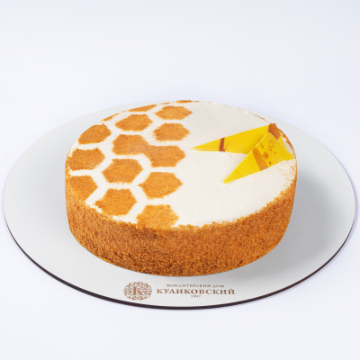 Классикалық «Кремді бал торты» торты (650 гр.)