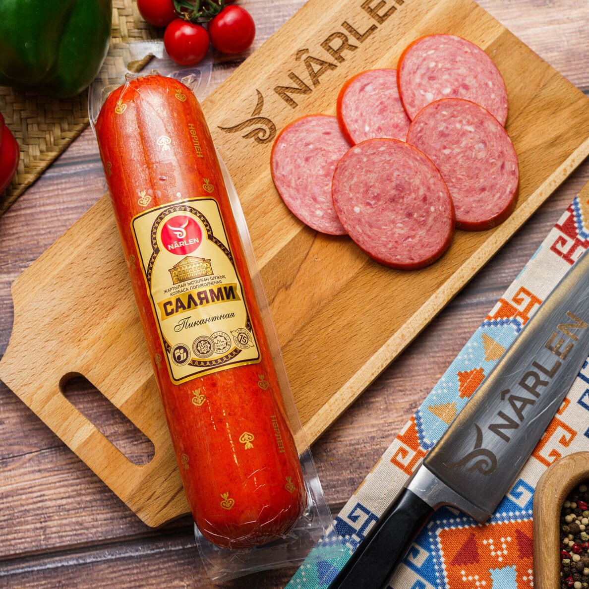 Колбаса полукопченая Салями Пикантная, 850 гр.