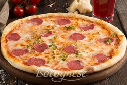 Pizza Pepperoni 400 g. Restaurant Turandot